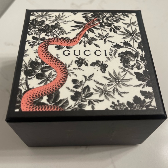 Gucci Necklace Pendant - Picture 6 of 6